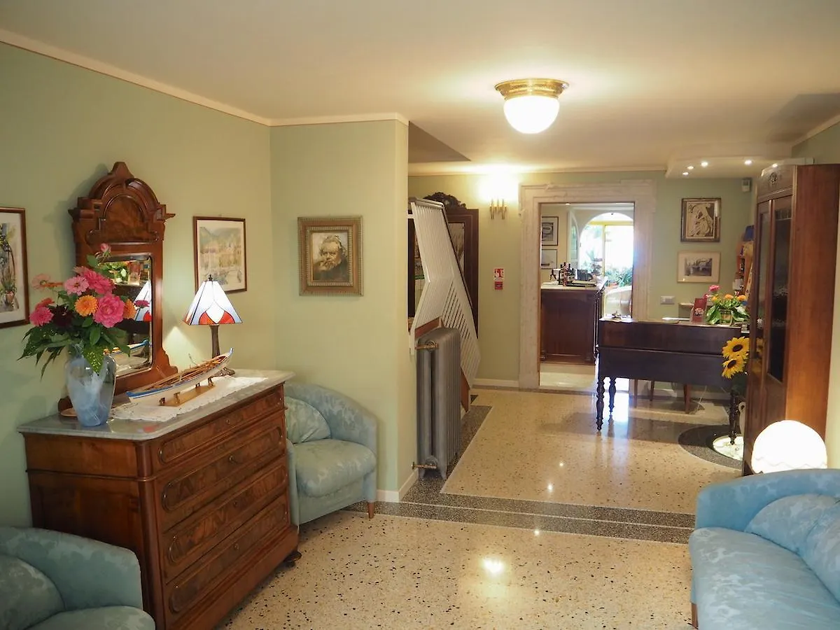 Hotel Du Lac Gargnano