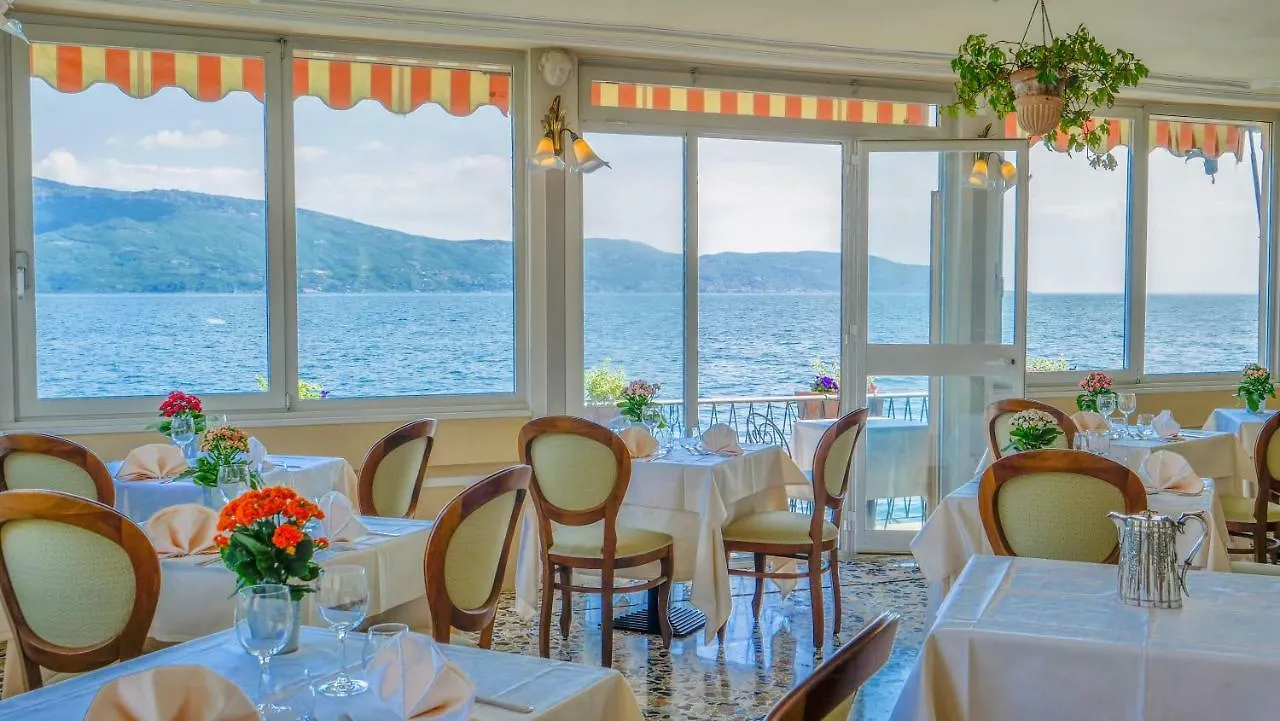 Hotel Du Lac Gargnano