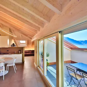 Liszt Attic By Klabhouse Apartment